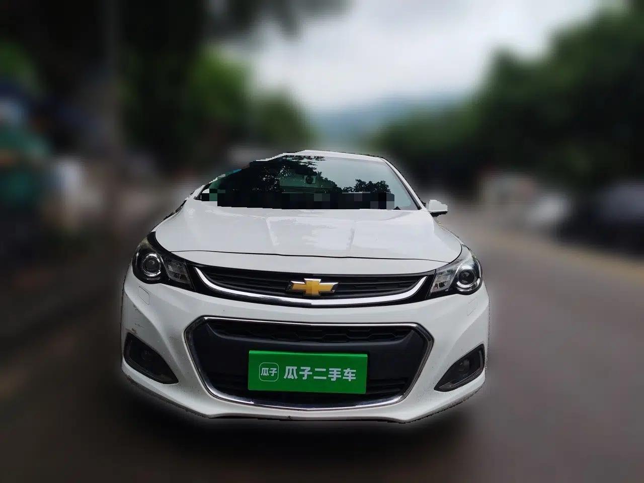 Chevrolet Malibu 2016 2.0L Automatic Luxury Edition — миниатюра 2