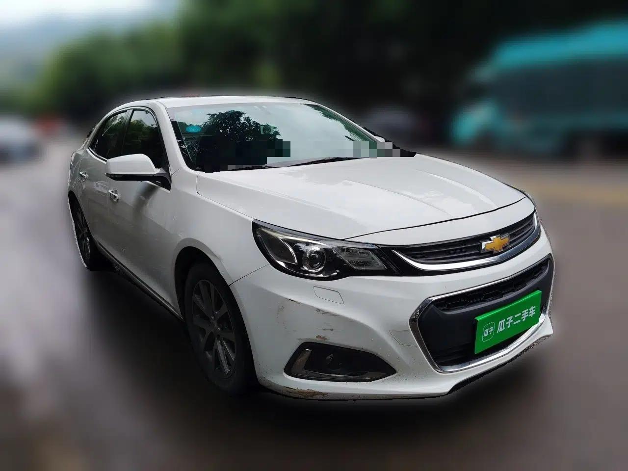 Chevrolet Malibu 2016 2.0L Automatic Luxury Edition — миниатюра 3