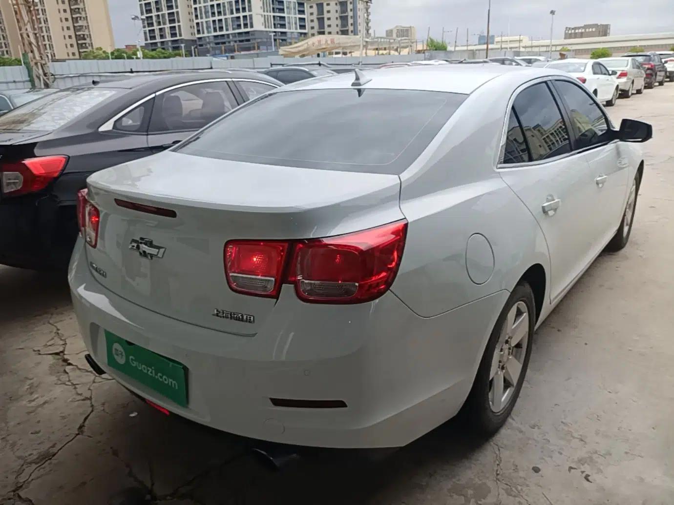 Chevrolet Malibu 2014 2.0L Automatic Comfort Edition — миниатюра 6