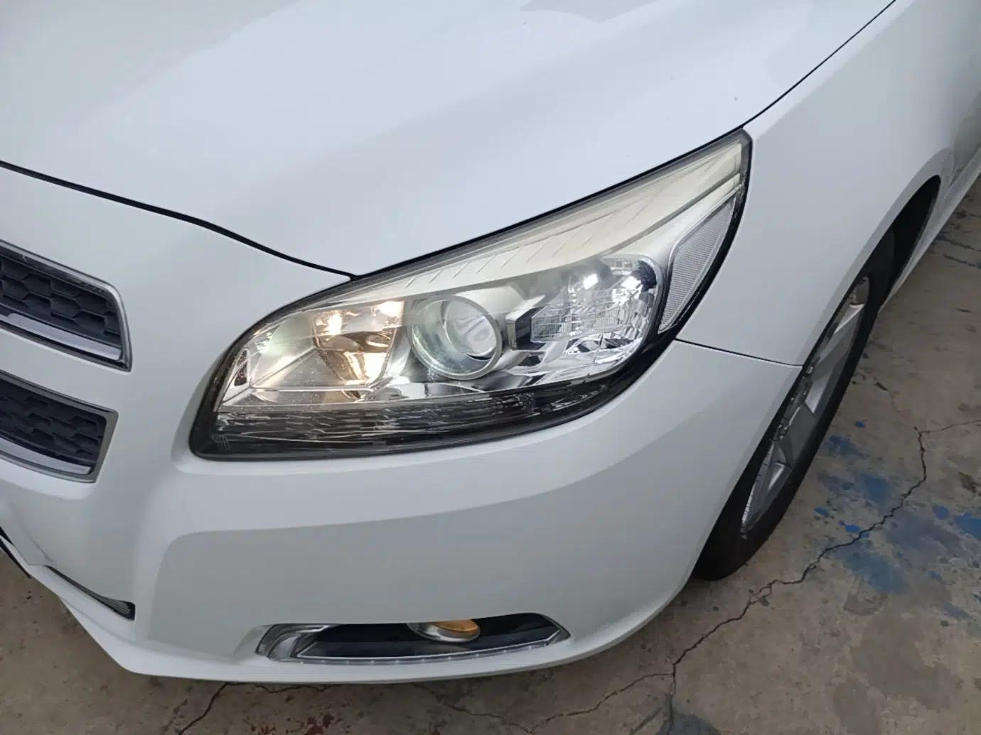 Chevrolet Malibu 2014 2.0L Automatic Comfort Edition — миниатюра 9