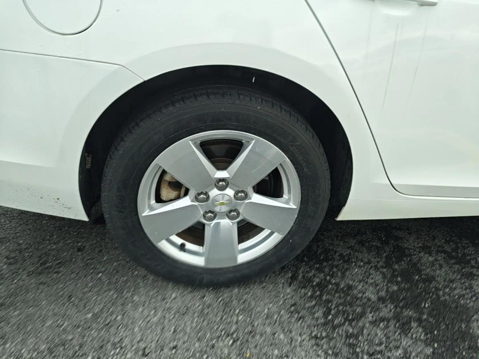 Chevrolet Malibu 2014 1.6T Automatic Comfort Edition — миниатюра 10