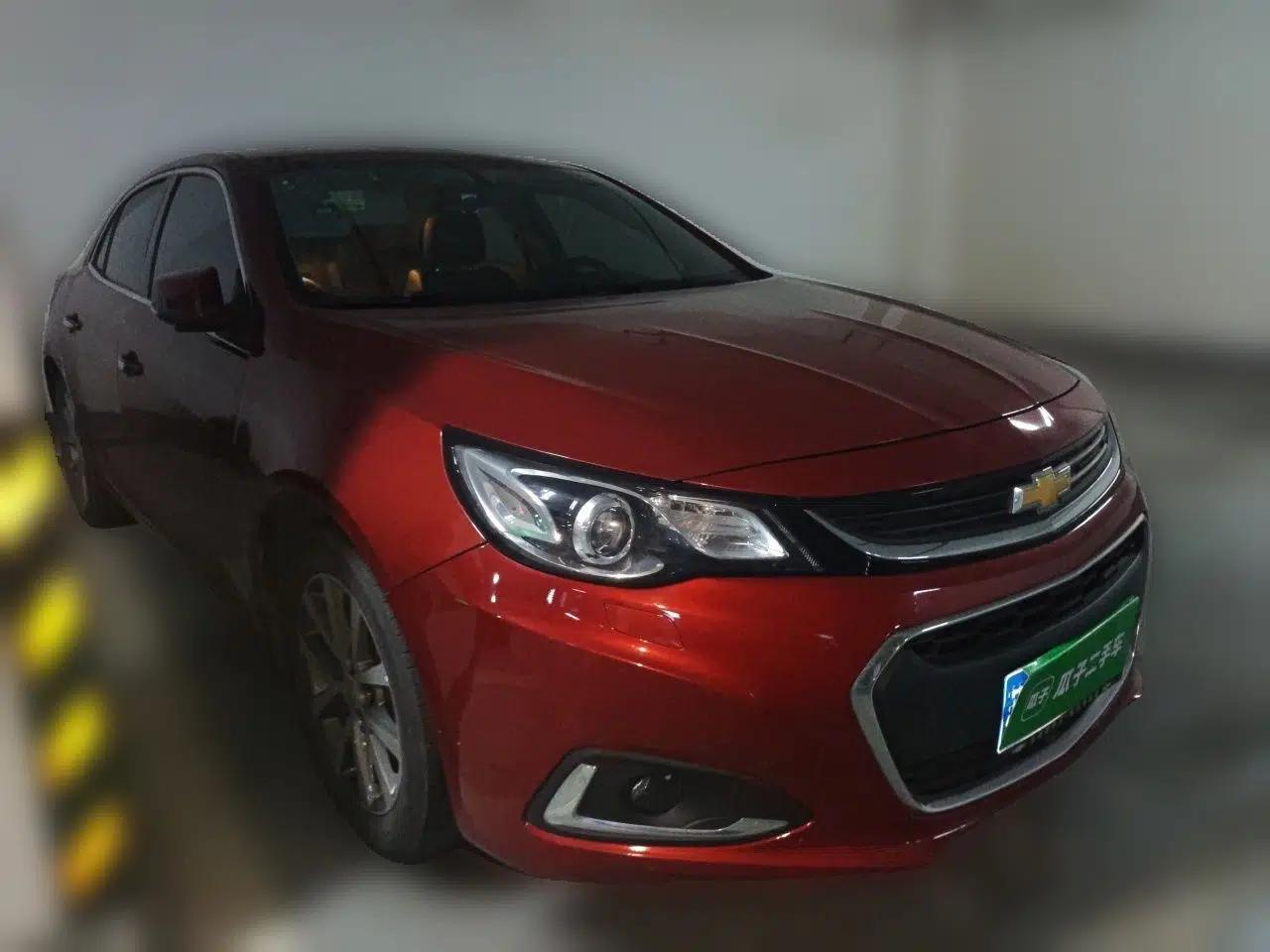 Chevrolet Malibu 2016 2.0L Automatic Luxury Edition — миниатюра 3