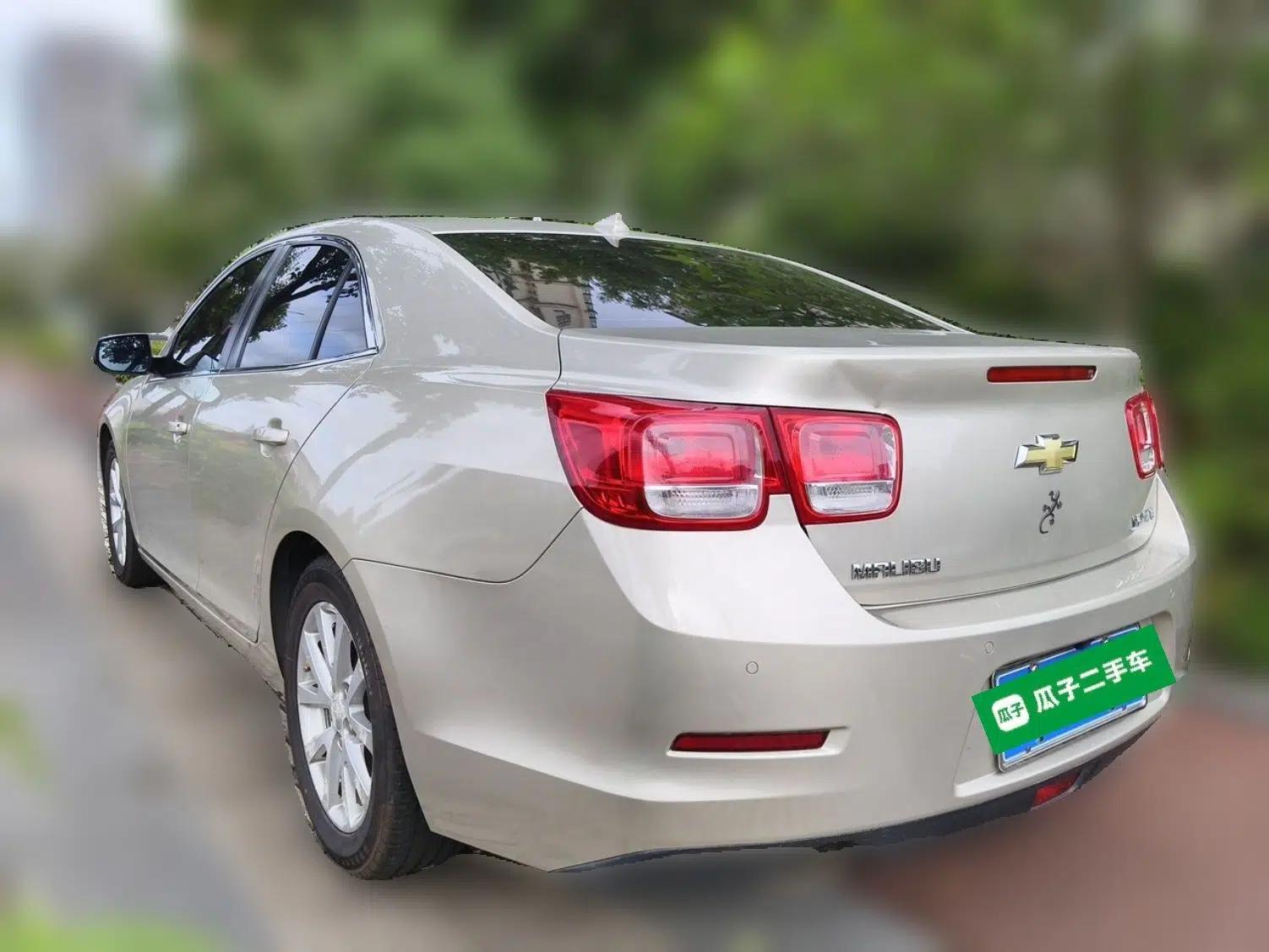 Chevrolet Malibu 2014 2.0L Automatic Luxury Edition — миниатюра 4