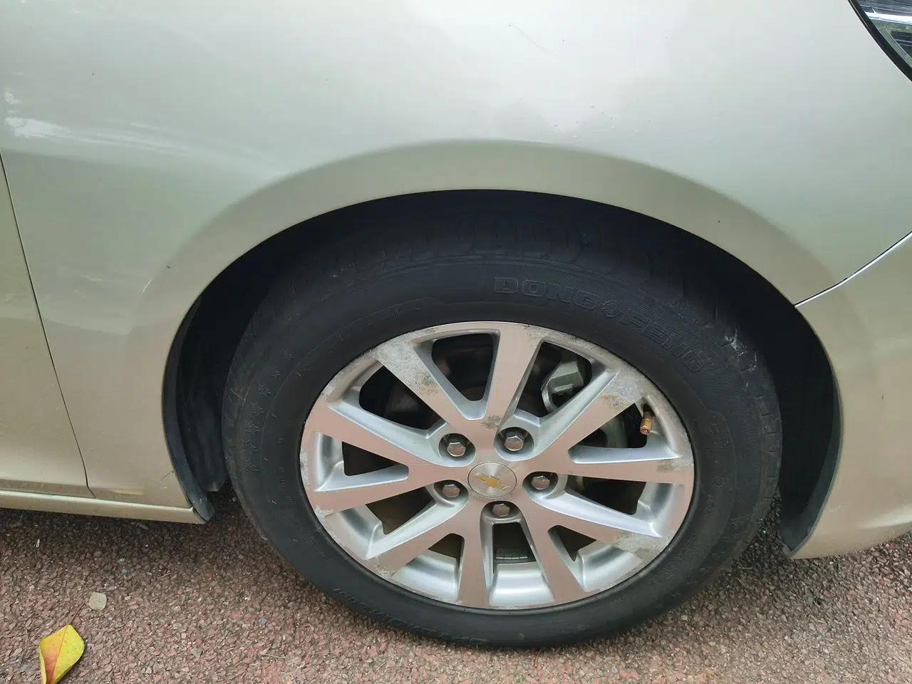 Chevrolet Malibu 2014 2.0L Automatic Luxury Edition — миниатюра 8