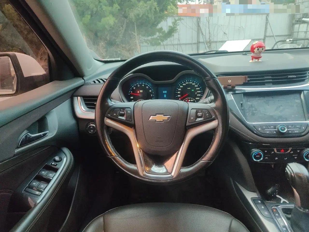 Chevrolet Malibu 2017 1.5T Automatic Luxury Edition — миниатюра 11