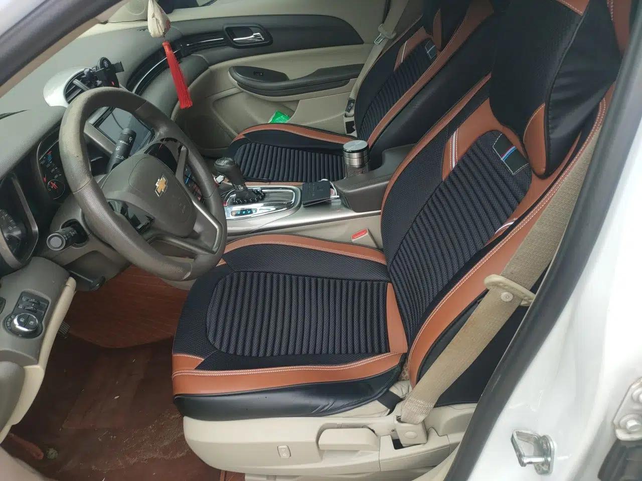 Chevrolet Malibu 2014 2.0L Automatic Comfort Edition — миниатюра 16