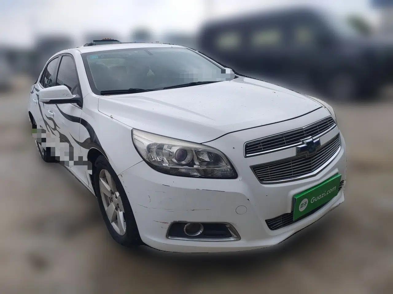 Chevrolet Malibu 2014 2.0L Automatic Comfort Edition — миниатюра 3