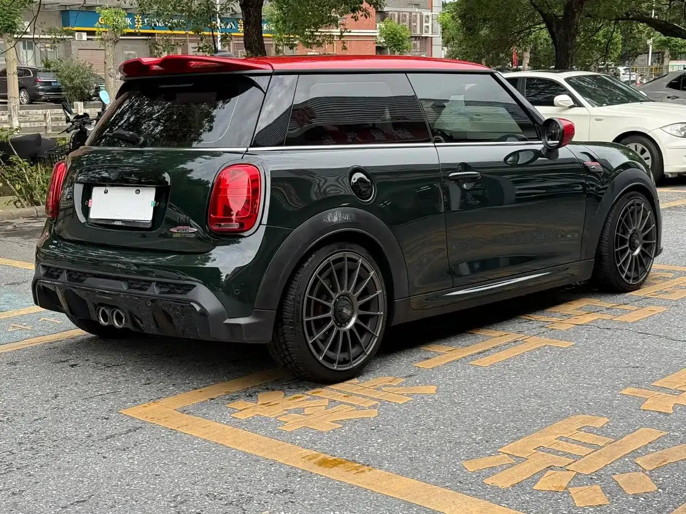 MINI JCW 2023 2.0T JOHN COOPER WORKS ALL-IN — миниатюра 2