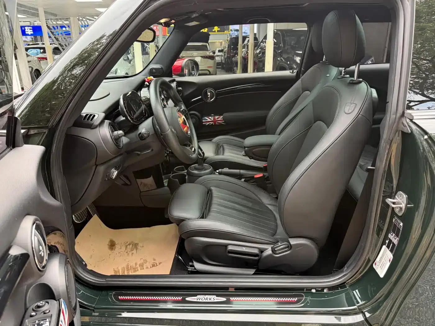 MINI JCW 2023 2.0T JOHN COOPER WORKS ALL-IN — миниатюра 19