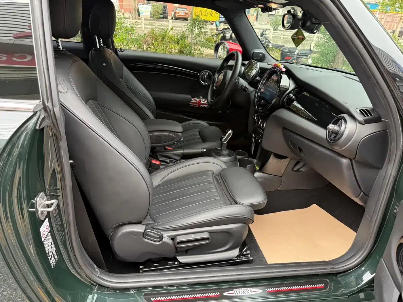 MINI JCW 2023 2.0T JOHN COOPER WORKS ALL-IN — миниатюра 7