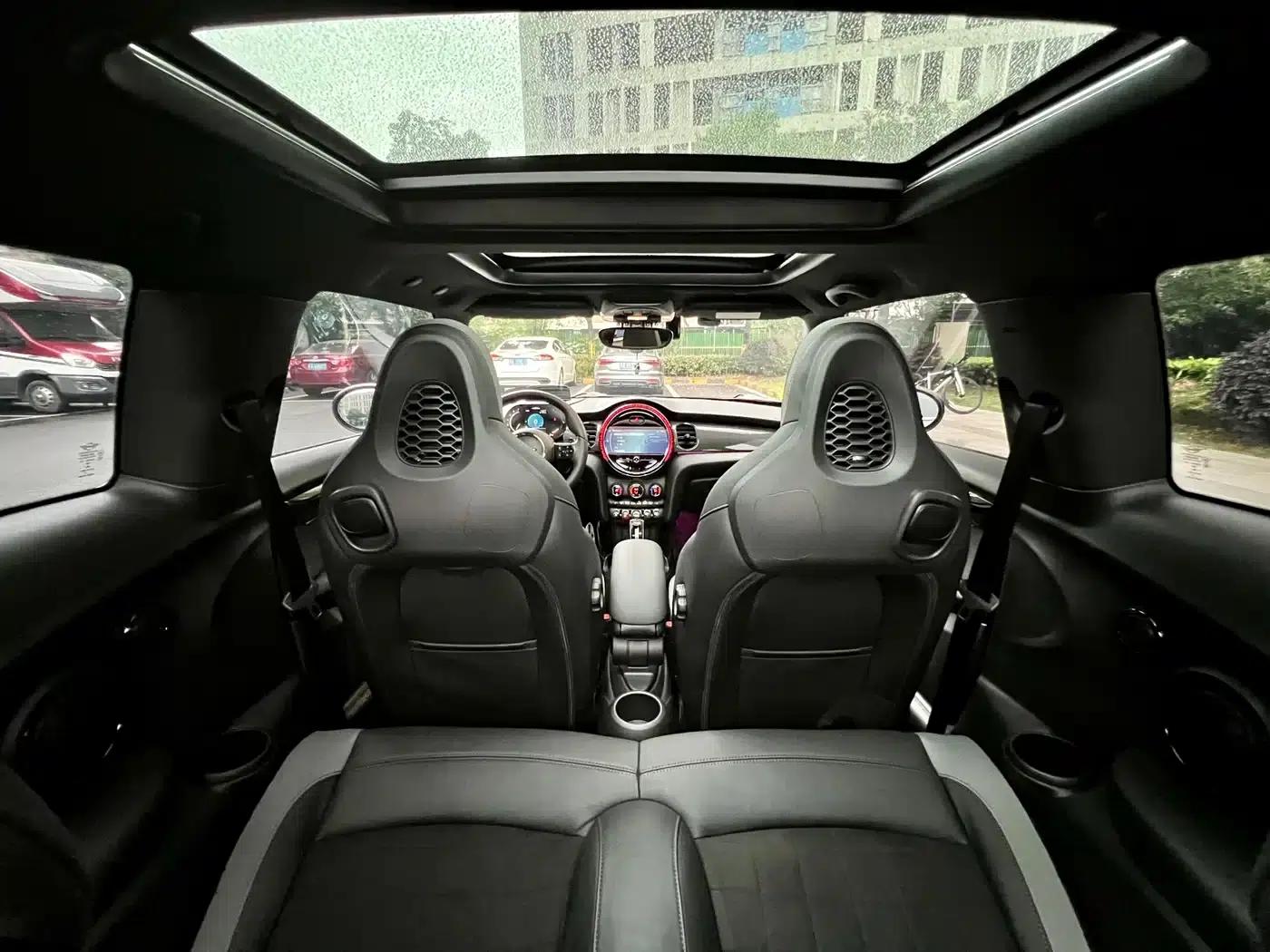 MINI JCW 2022 2.0T JOHN COOPER WORKS ALL-IN — миниатюра 17