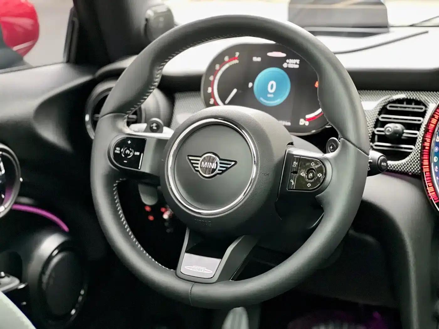 MINI JCW 2022 2.0T JOHN COOPER WORKS ALL-IN — миниатюра 8