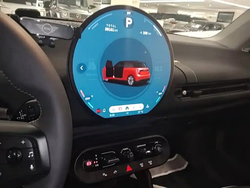2024 Electric MINI Cooper (456km/h) - Classic Style — миниатюра 13