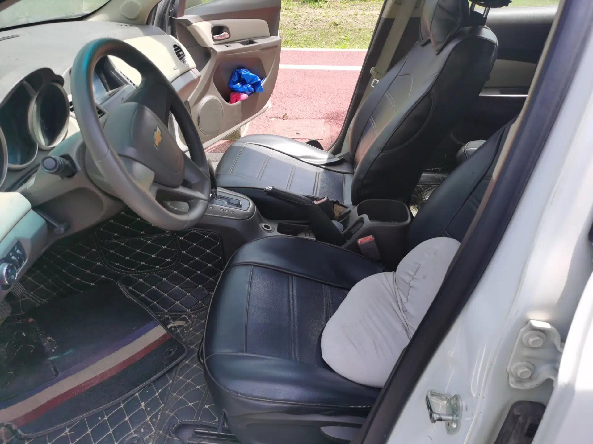 Chevrolet Cruze 2015 1.5L Classic SE AT — миниатюра 16