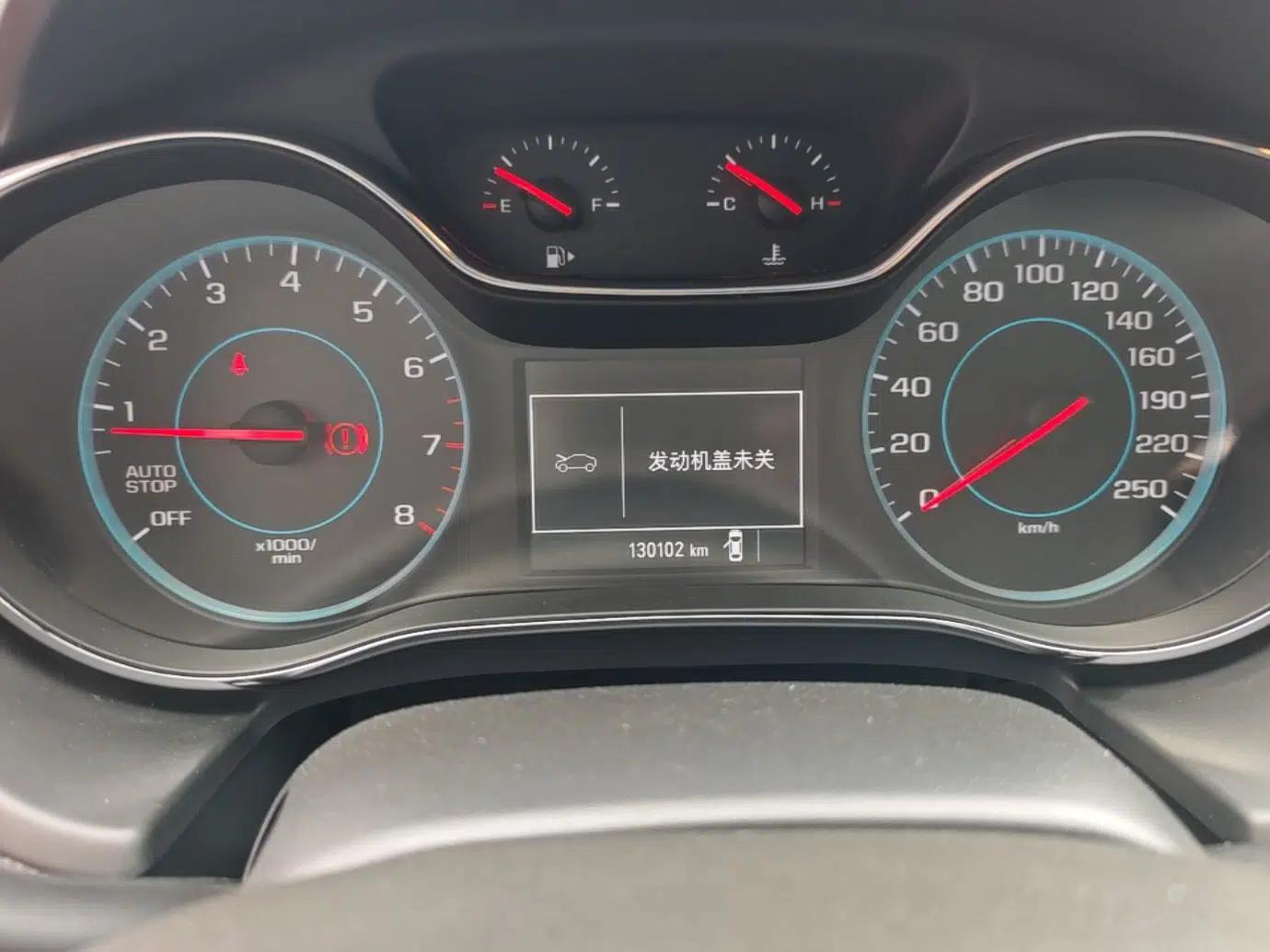 Chevrolet Cruze 2017 1.5L Manual Xuanfeng Edition — миниатюра 15