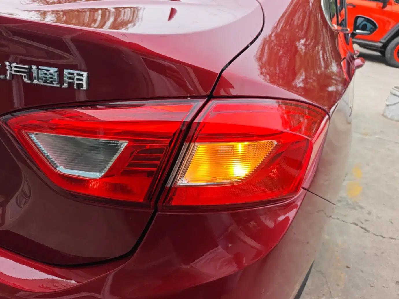 Chevrolet Cruze 2017 1.5L Manual Xuanfeng Edition — миниатюра 7
