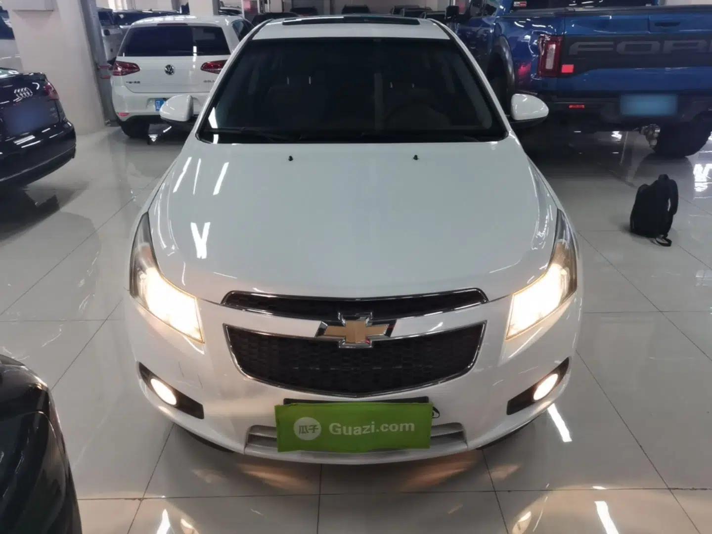 Chevrolet Cruze 2014 1.6L SL Millionth Anniversary Edition MT — миниатюра 2