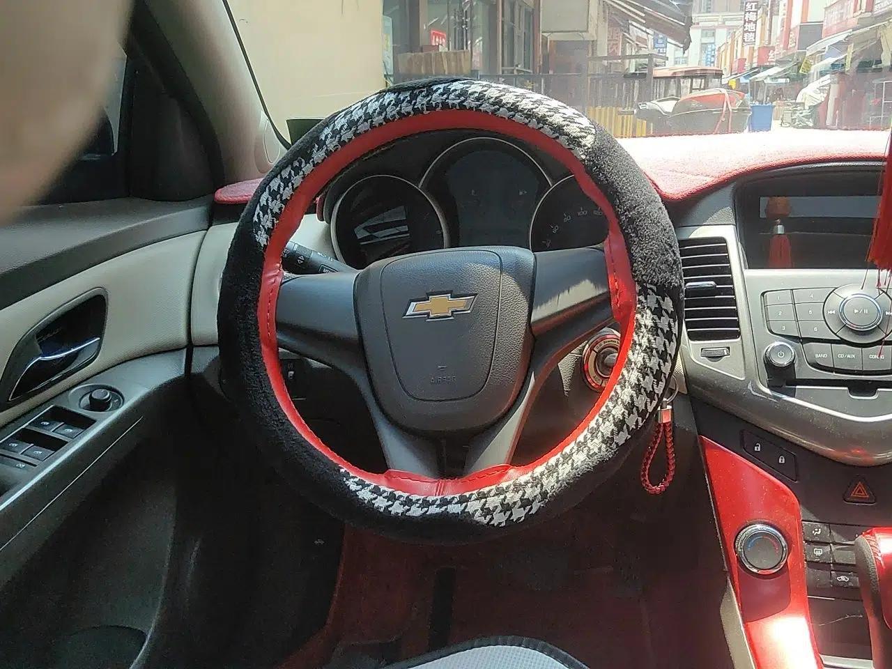 Chevrolet Cruze 2015 1.5L Classic SE AT — миниатюра 11