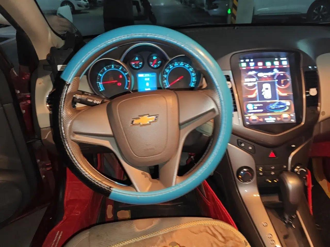 Chevrolet Cruze 2015 1.5L Classic SE AT — миниатюра 11