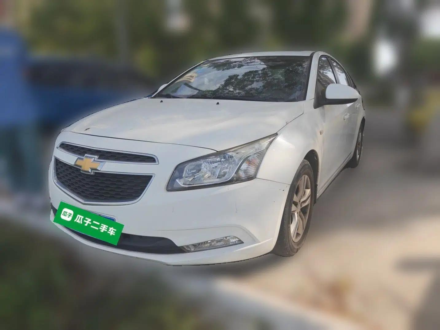 Chevrolet Cruze 2015 1.5L Classic SE MT — миниатюра 1