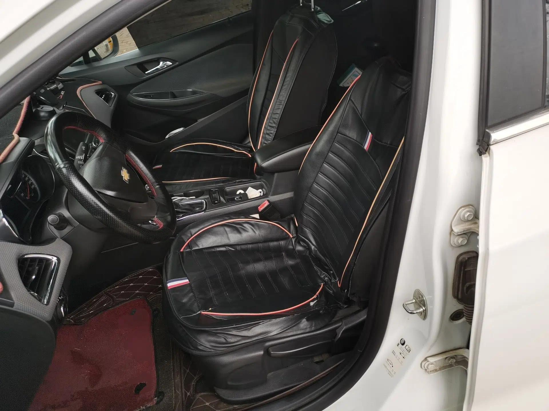 Chevrolet Cruze 2018 320 Automatic Pioneer Sunroof Edition — миниатюра 16