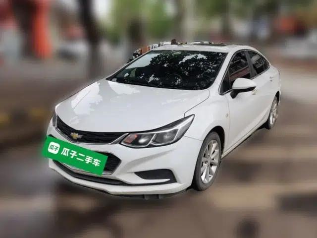 Chevrolet Cruze 2018 320 Automatic Pioneer Sunroof Edition