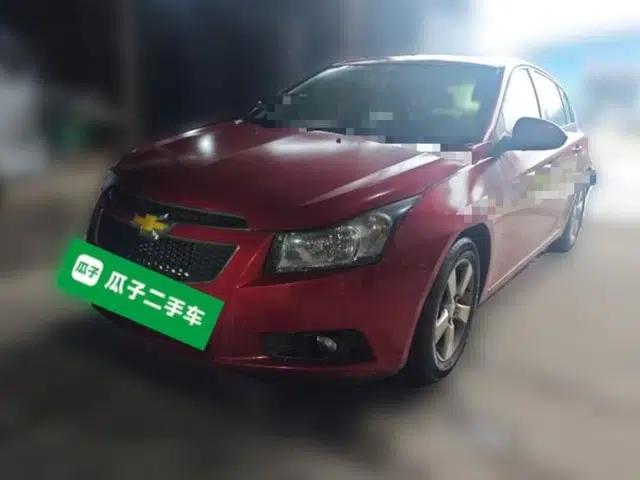 Chevrolet Cruze 2013 Hatchback 1.6L Manual Luxury Model