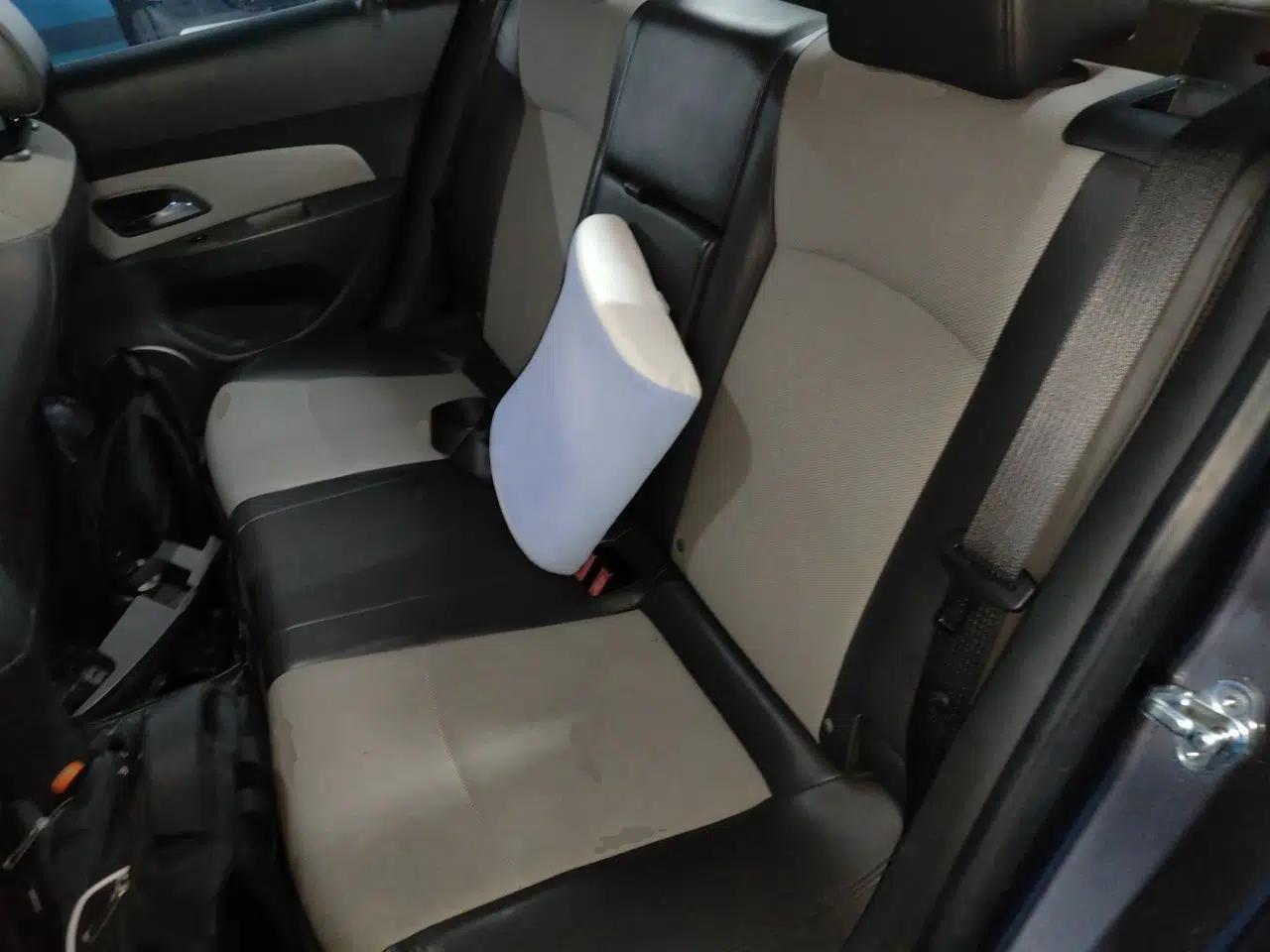 Chevrolet Cruze 2009 1.8L SE AT — миниатюра 18