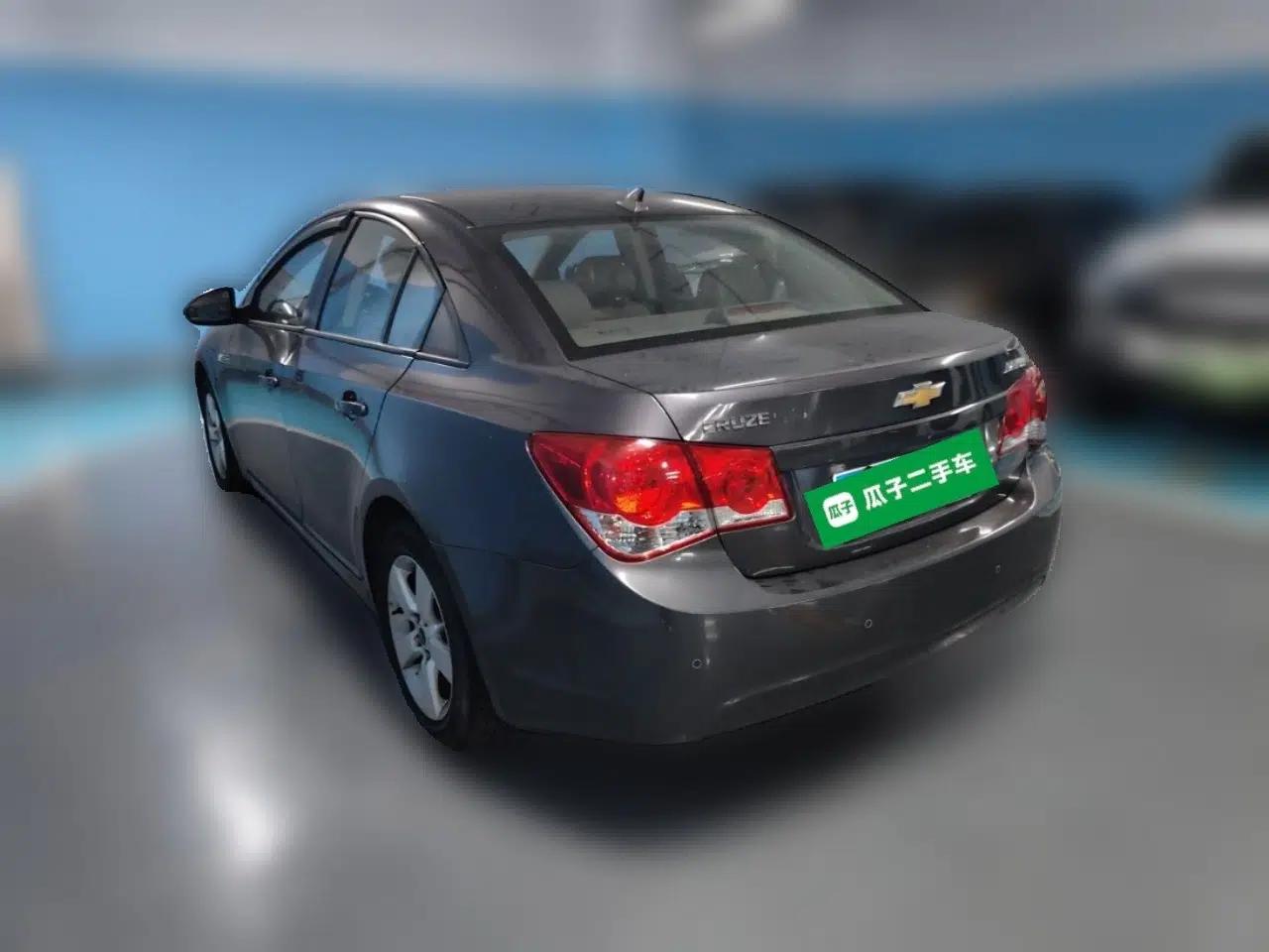 Chevrolet Cruze 2009 1.8L SE AT — миниатюра 4