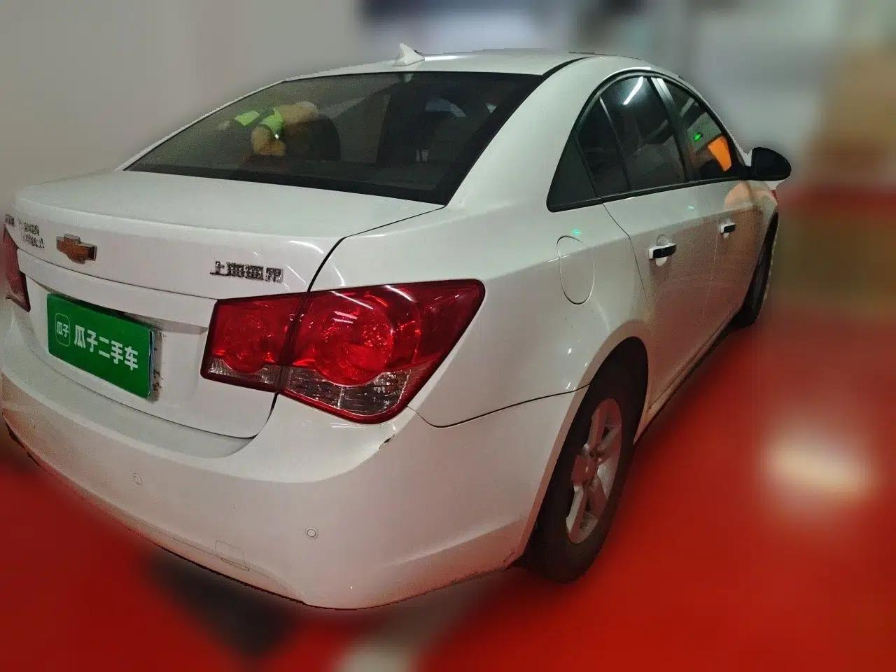 Chevrolet Cruze 2013 1.6L SL Grand Edition Automatic — миниатюра 6