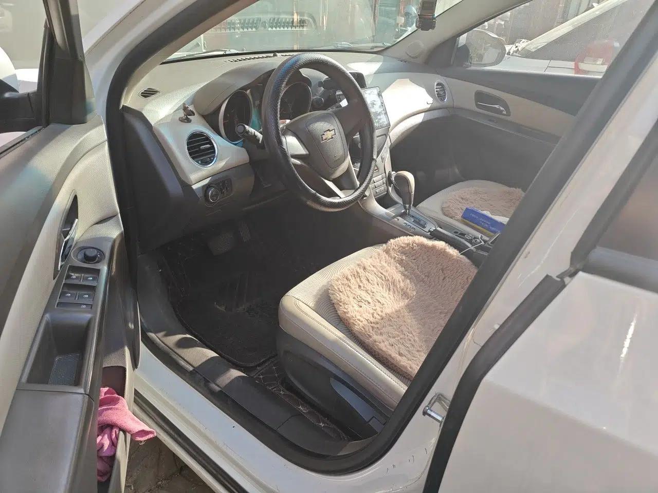 Chevrolet Cruze 2015 1.5L Classic SE AT — миниатюра 17
