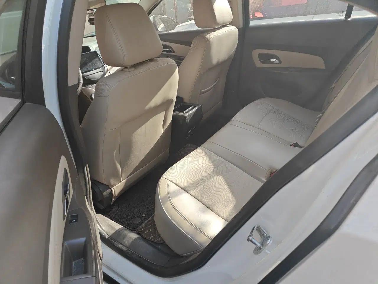 Chevrolet Cruze 2015 1.5L Classic SE AT — миниатюра 18