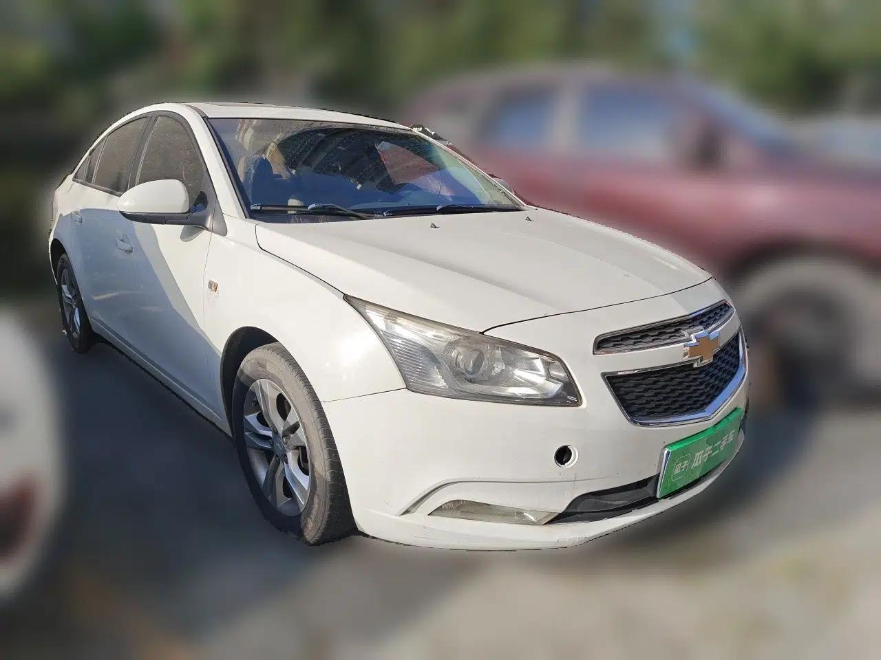 Chevrolet Cruze 2015 1.5L Classic SE AT — миниатюра 3