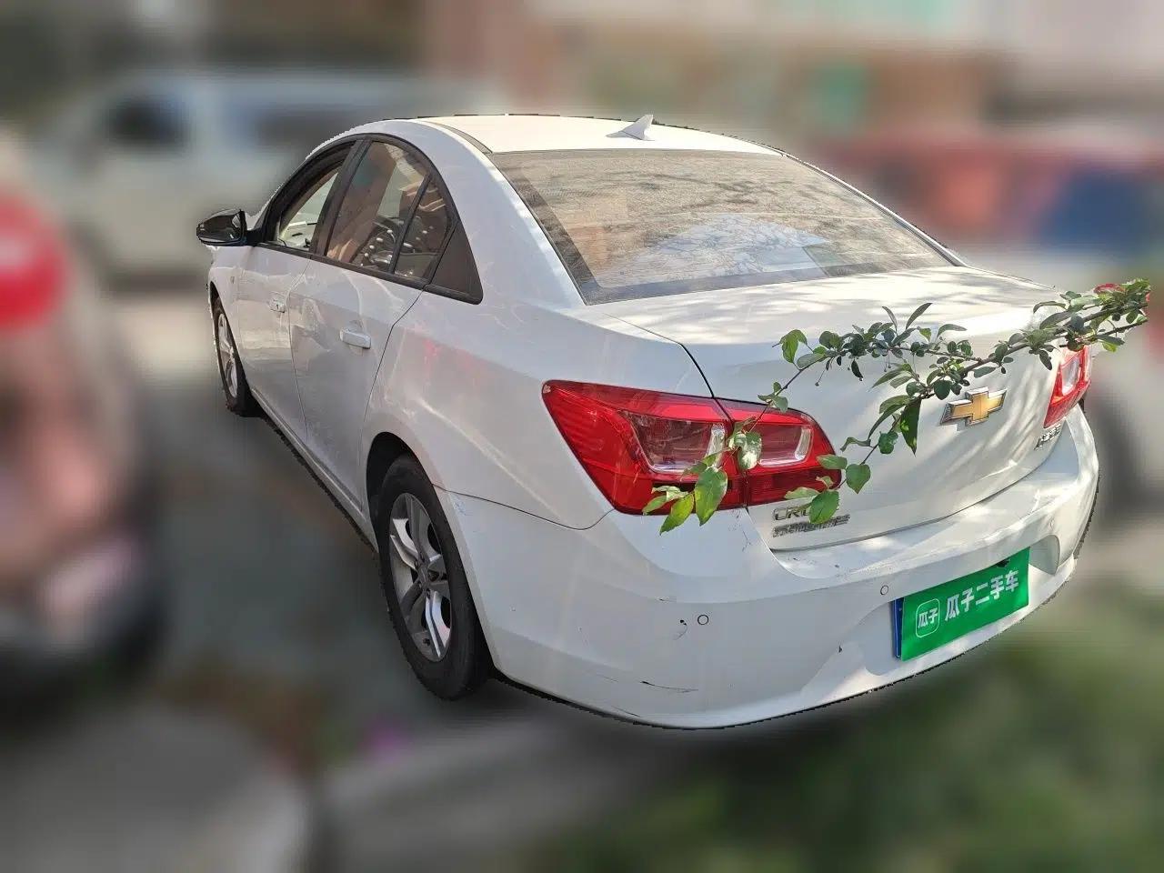 Chevrolet Cruze 2015 1.5L Classic SE AT — миниатюра 4