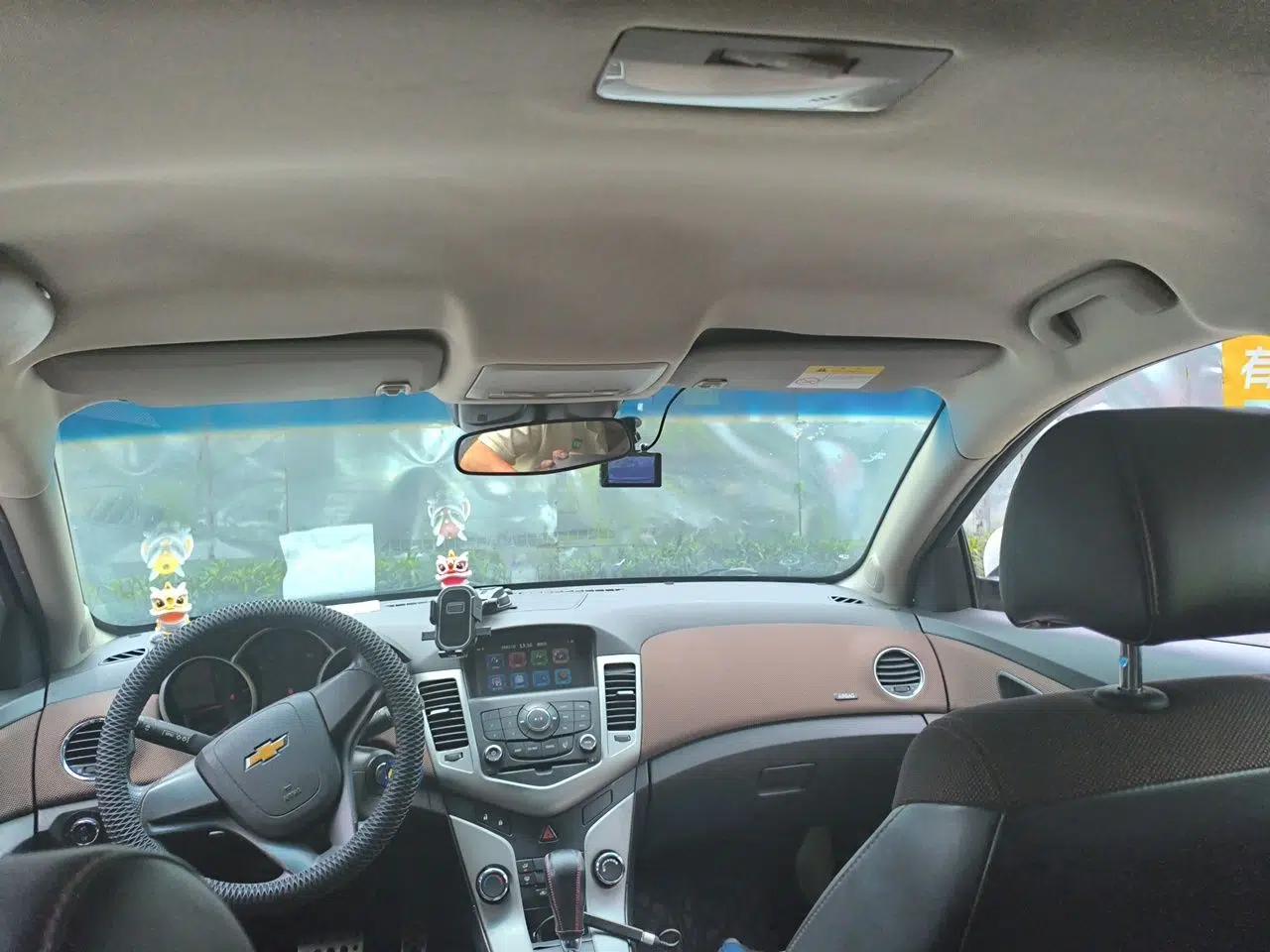 Chevrolet Cruze 2015 Hatchback 1.6L Automatic Comfort Edition — миниатюра 19