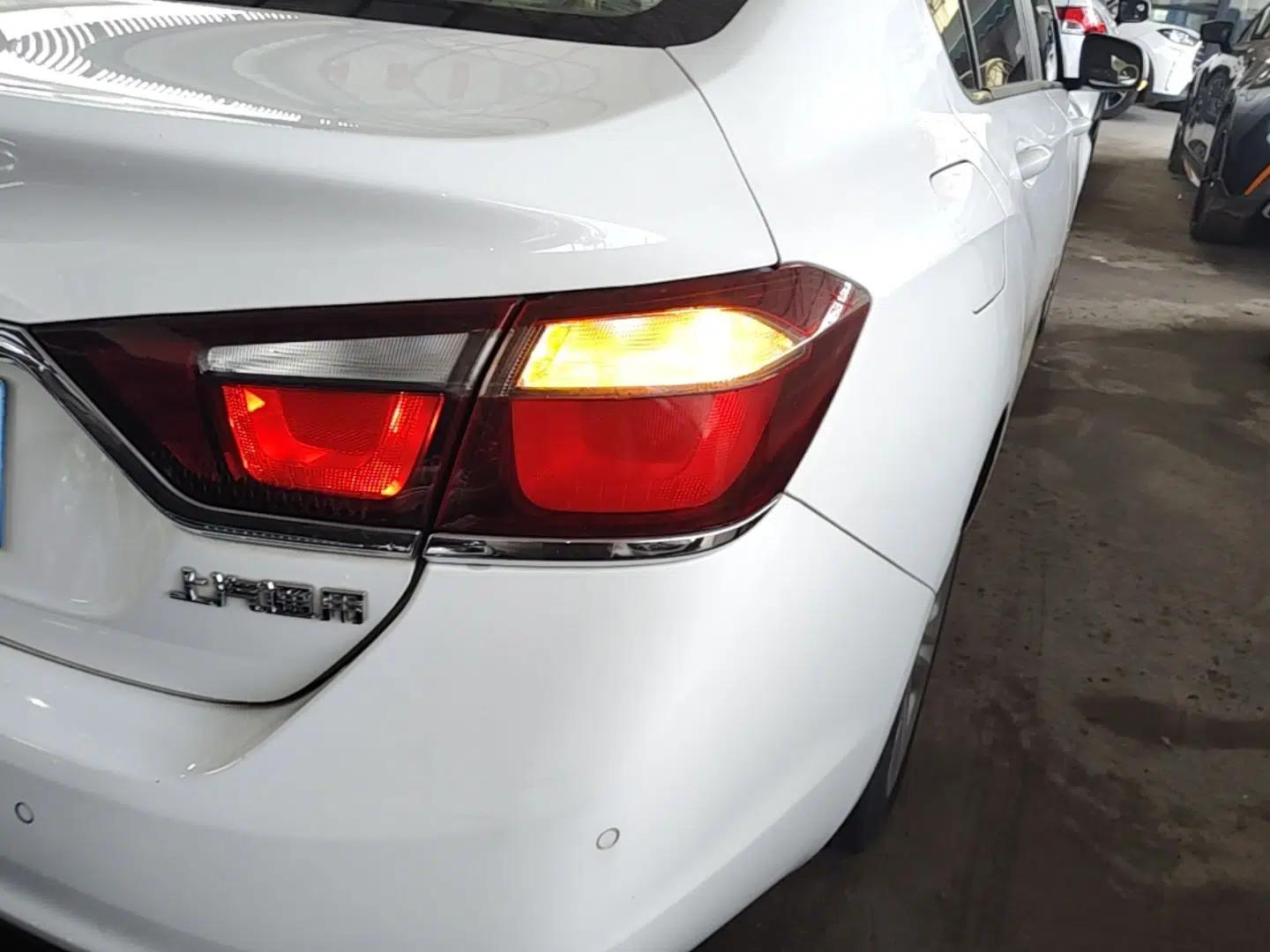 Chevrolet Cruze 2016 1.5L Automatic Luxury Edition — миниатюра 7