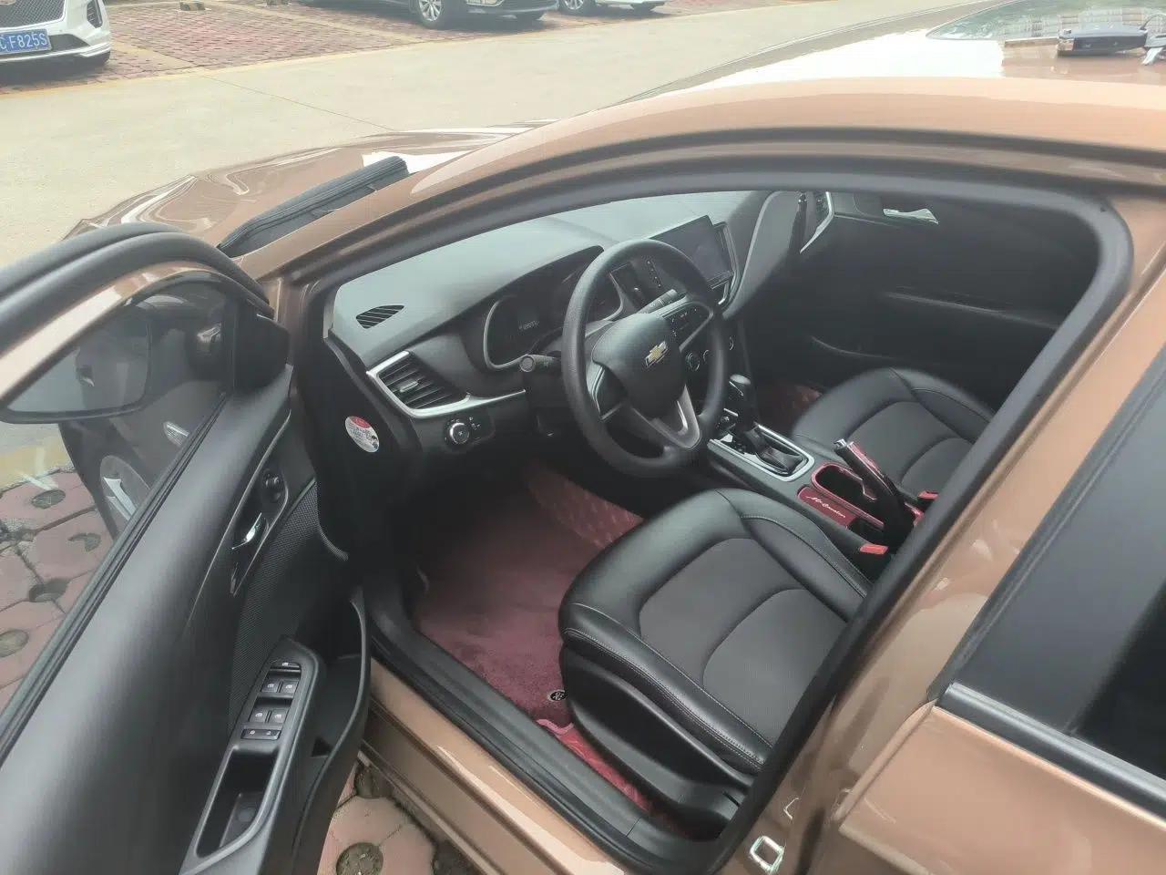 Chevrolet Cavalier 2016 1.5L Automatic Xinyue Edition — миниатюра 17
