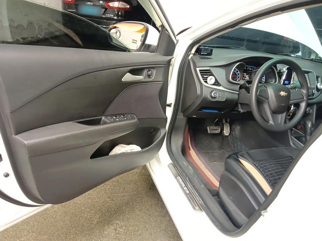 Chevrolet Cavalier 2016 1.5L Automatic Enjoyment Edition — миниатюра 17