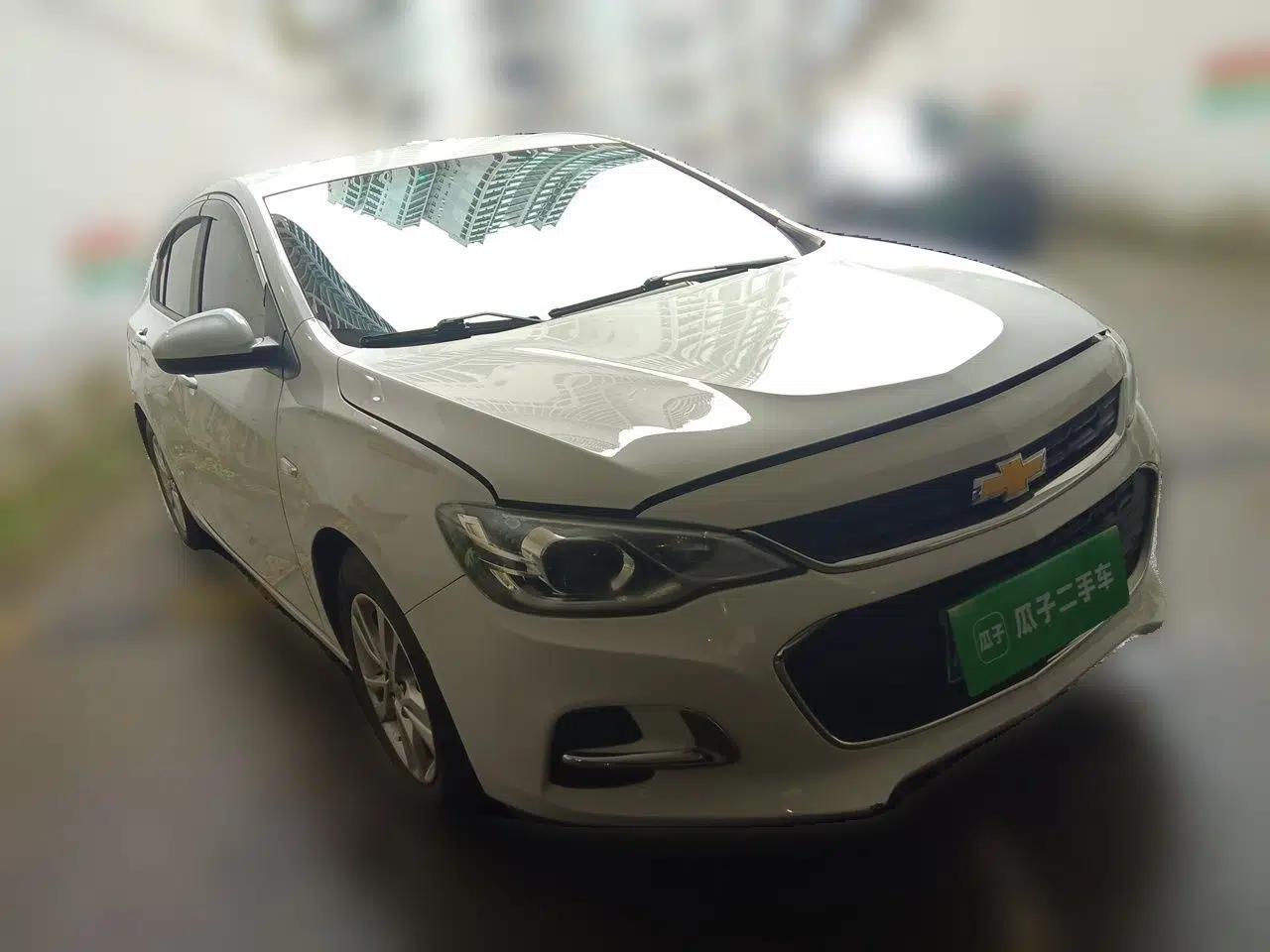 Chevrolet Cavalier 2016 1.5L Automatic Enjoyment Edition — миниатюра 3