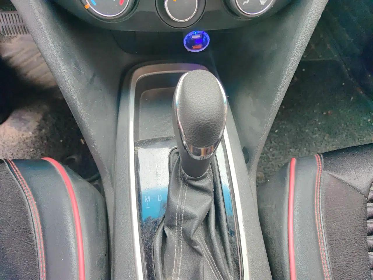 Chevrolet Cavalier 2016 1.5L Automatic Enjoyment Edition — миниатюра 15