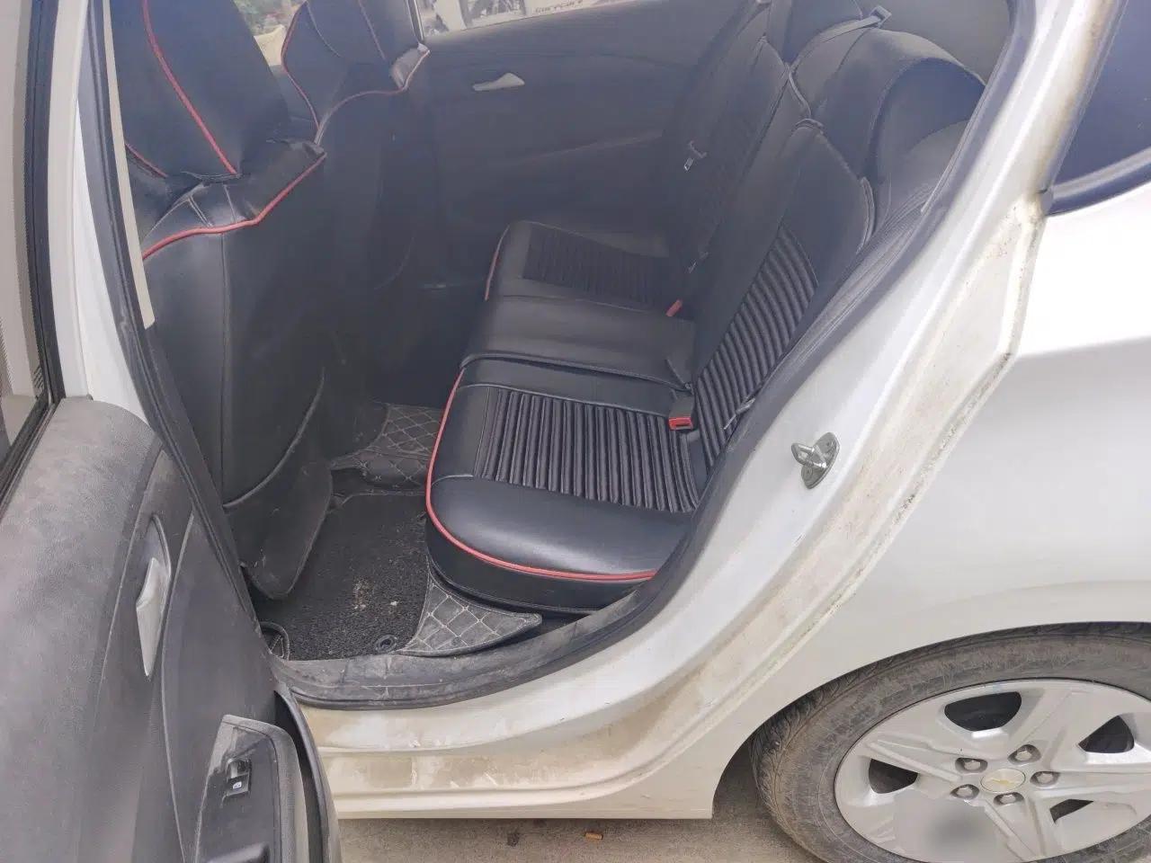 Chevrolet Cavalier 2016 1.5L Automatic Enjoyment Edition — миниатюра 18