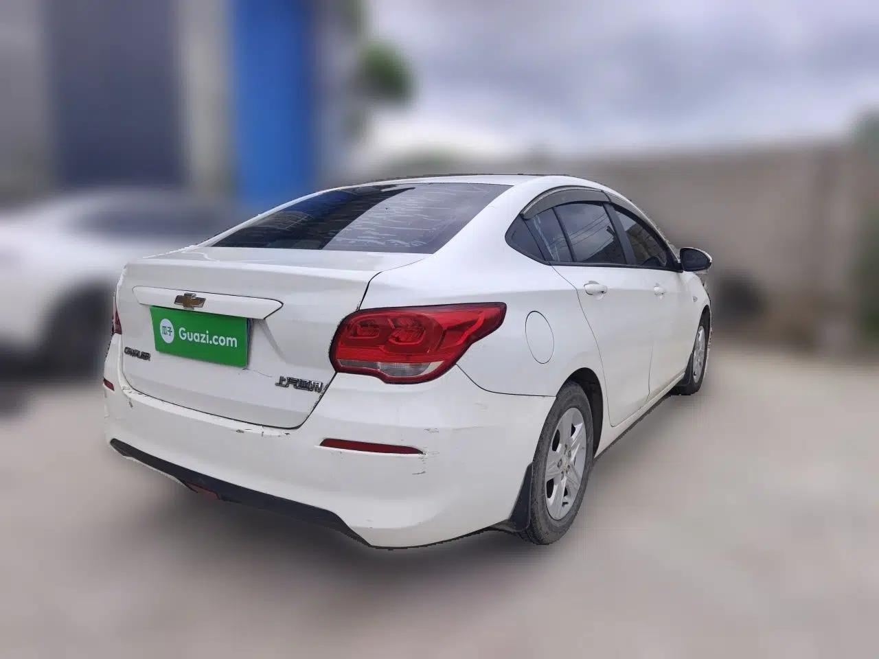 Chevrolet Cavalier 2016 1.5L Automatic Enjoyment Edition — миниатюра 6