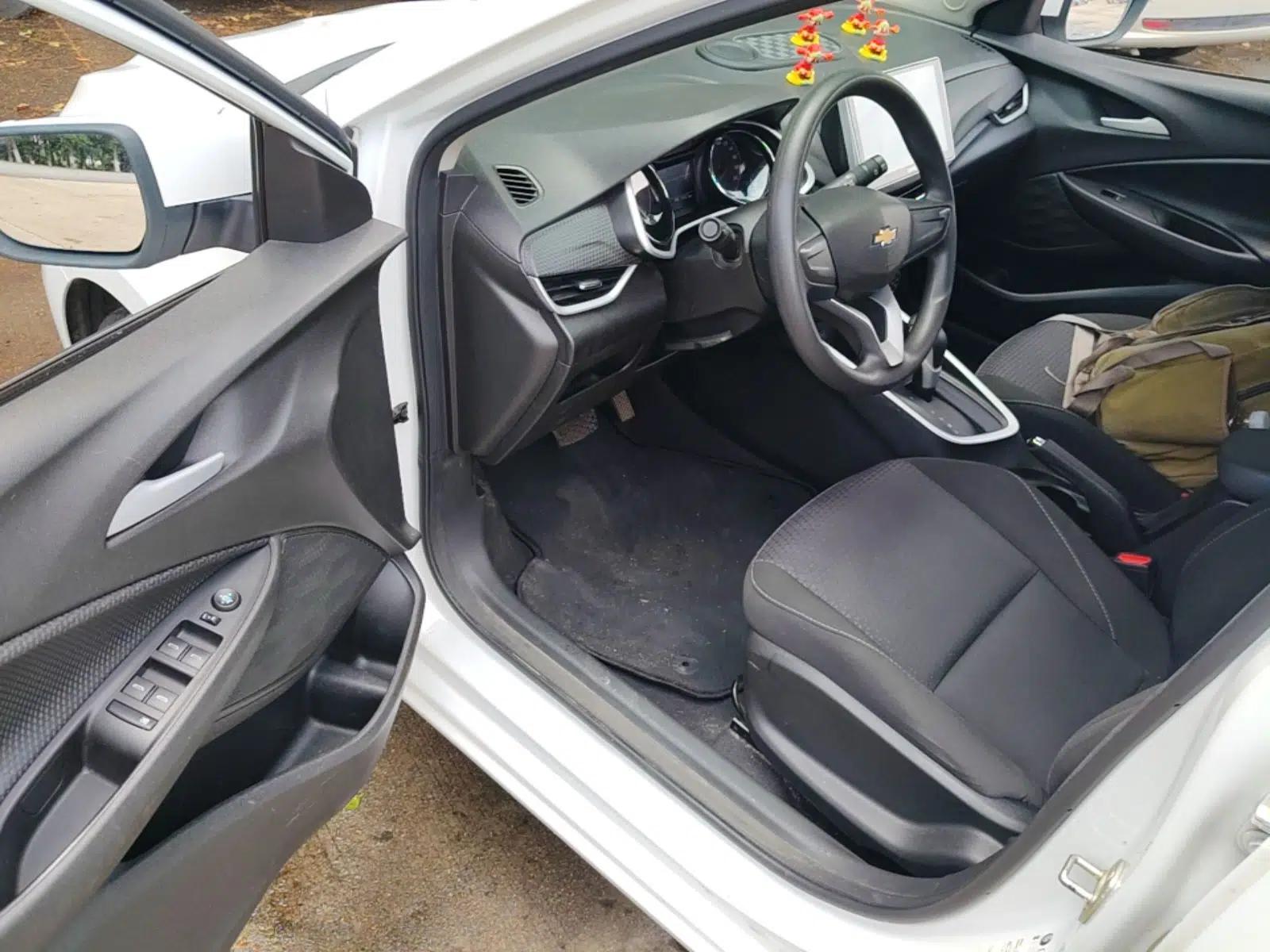 Chevrolet Cavalier 2021 325T Automatic Enjoyment Edition — миниатюра 19