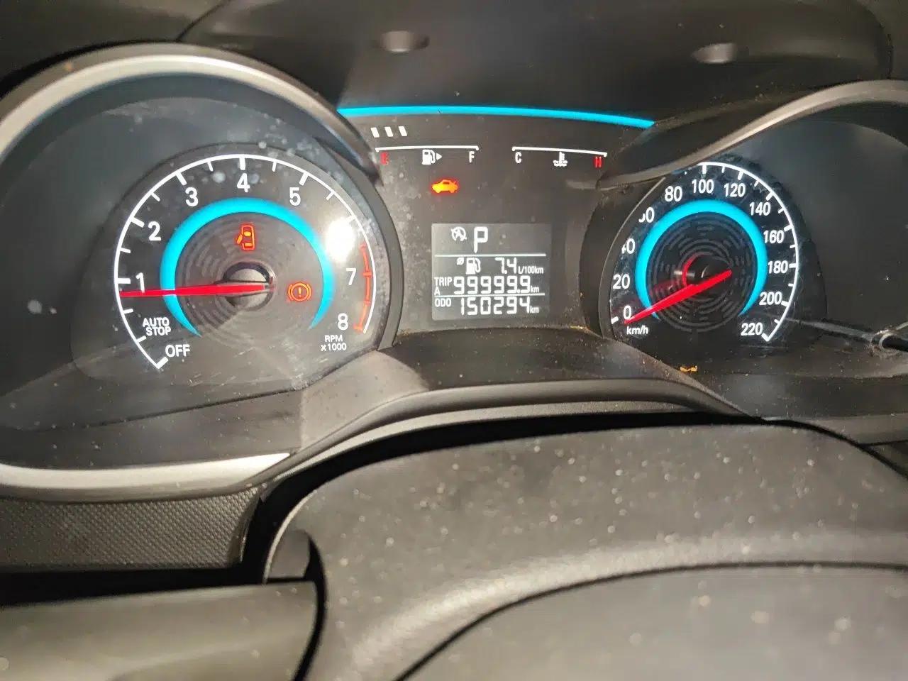 Chevrolet Cavalier 2016 1.5L Automatic Enjoyment Edition — миниатюра 9