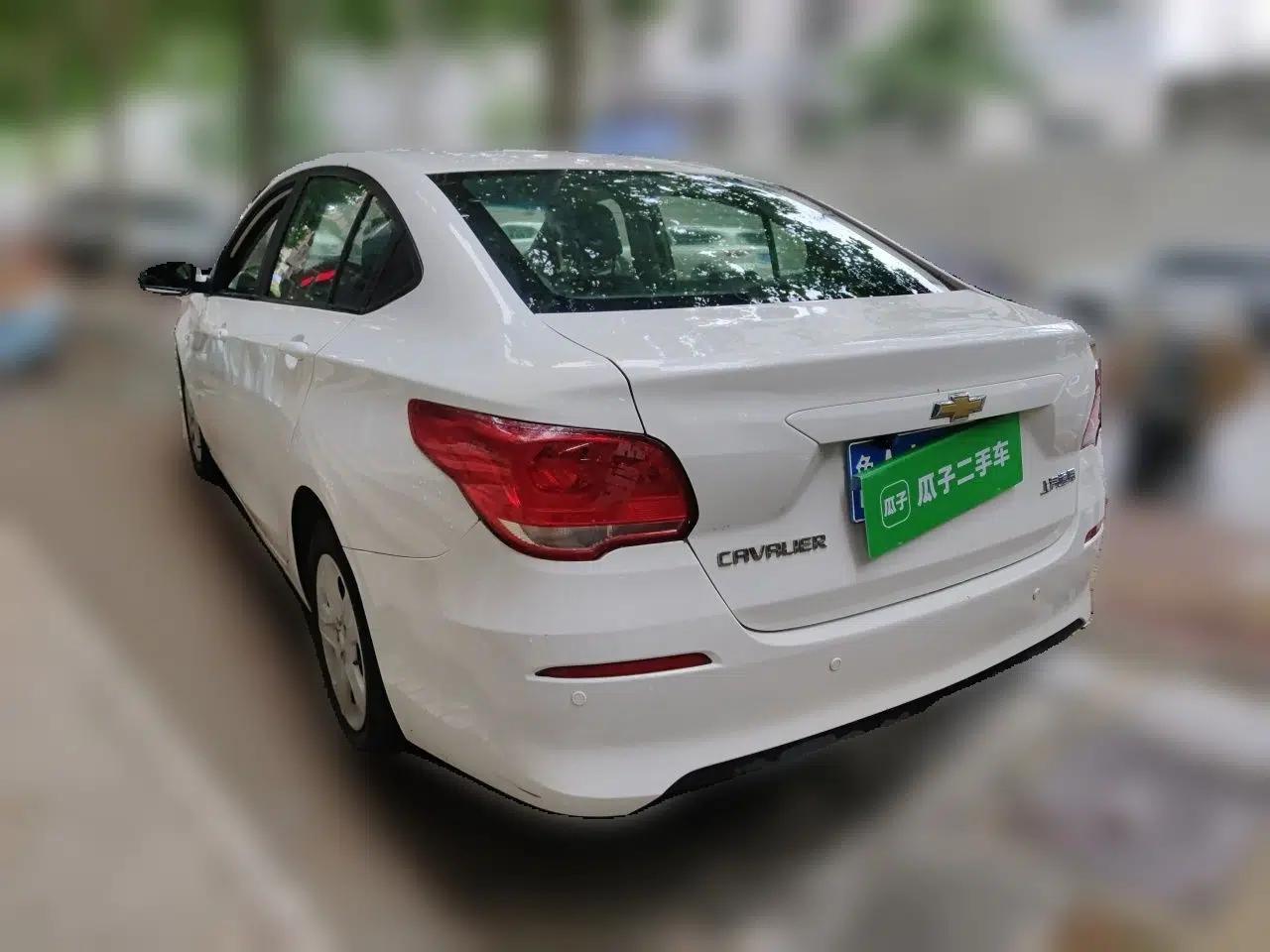 Chevrolet Cavalier 2019 320 Manual Enjoyment Edition — миниатюра 4