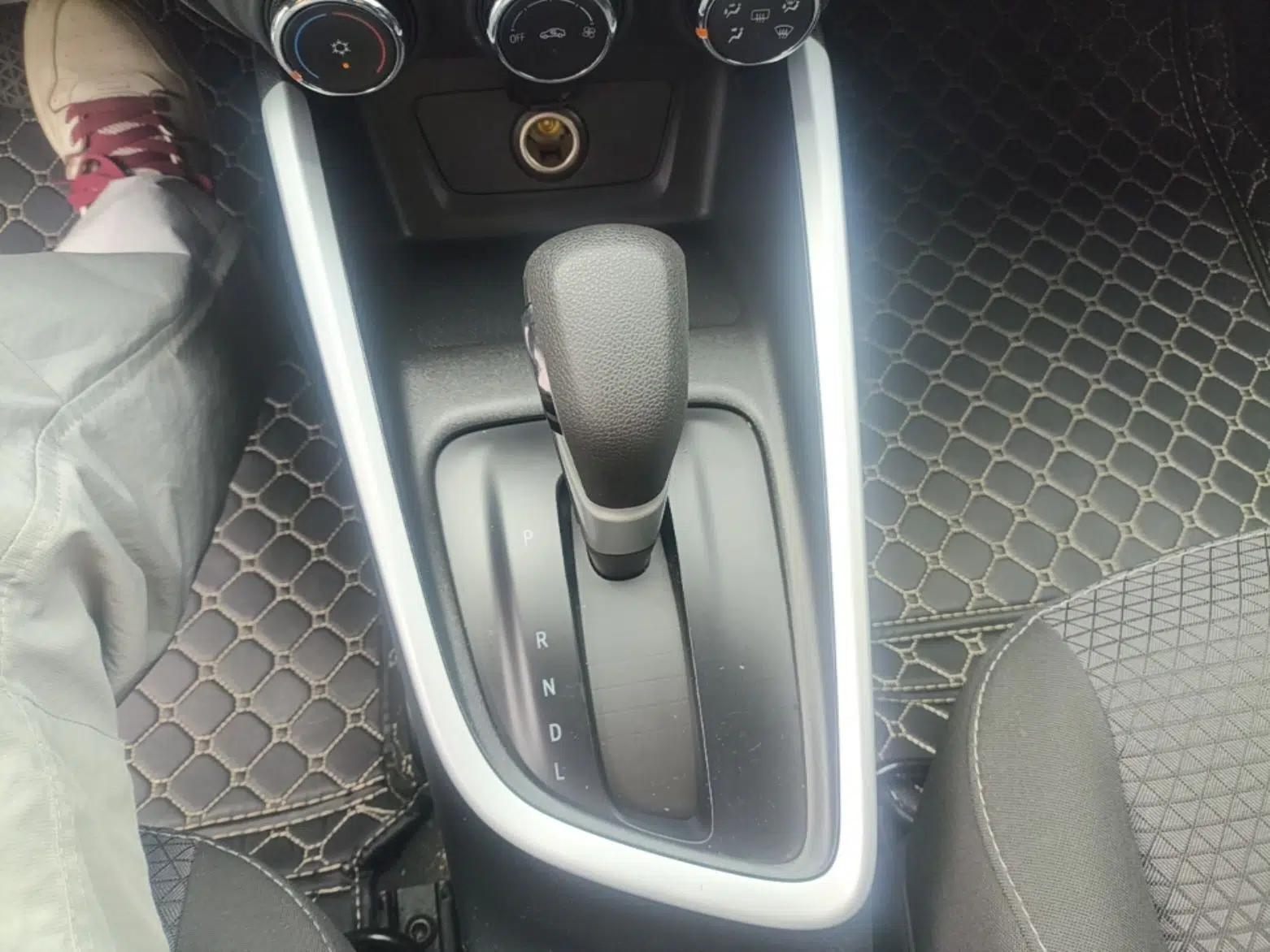 Chevrolet Cavalier 2022 325T Automatic Enjoyment Edition — миниатюра 16