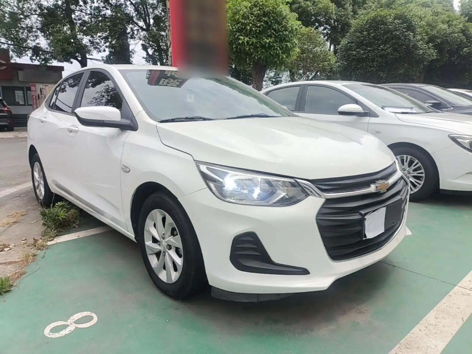 Chevrolet Cavalier 2022 325T Automatic Enjoyment Edition — миниатюра 6