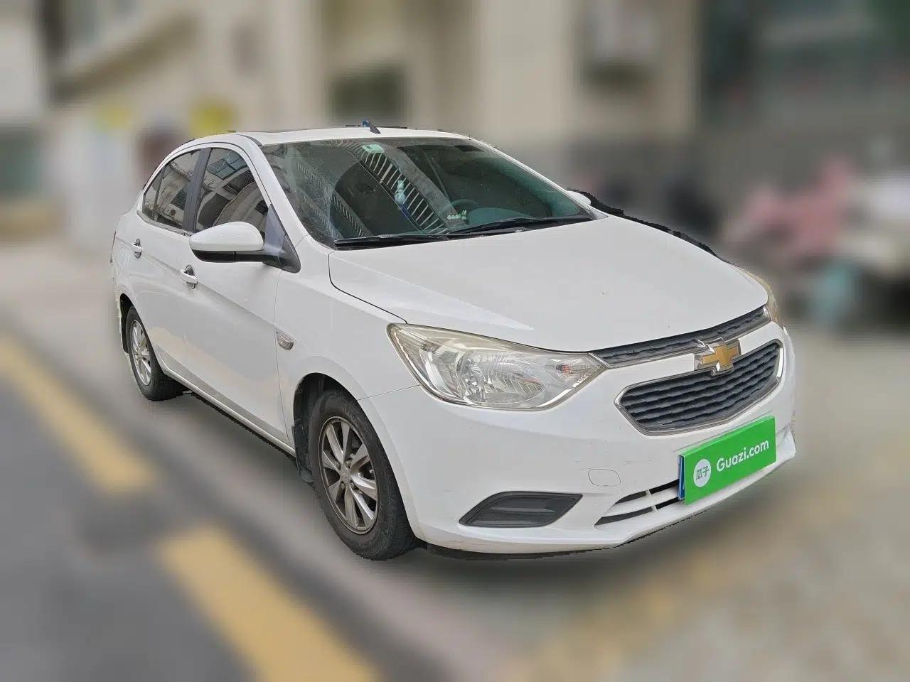 Chevrolet Sail 2015 Sail 3 1.5L Manual with Ideal Sunroof Edition — миниатюра 3