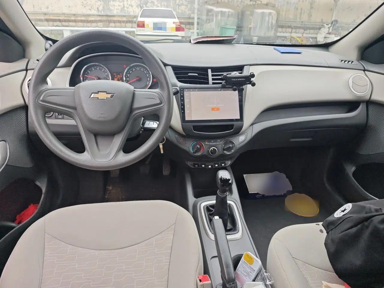 Chevrolet Sail 2015 Sail 3 1.5L Manual with Ideal Sunroof Edition — миниатюра 10