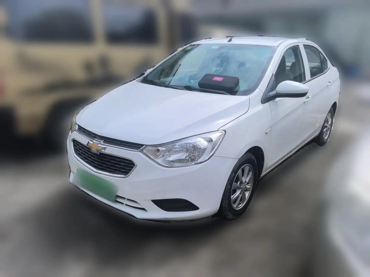 Chevrolet Sail 2015 Sail 3 1.3L Manual Ideal Edition — миниатюра 1